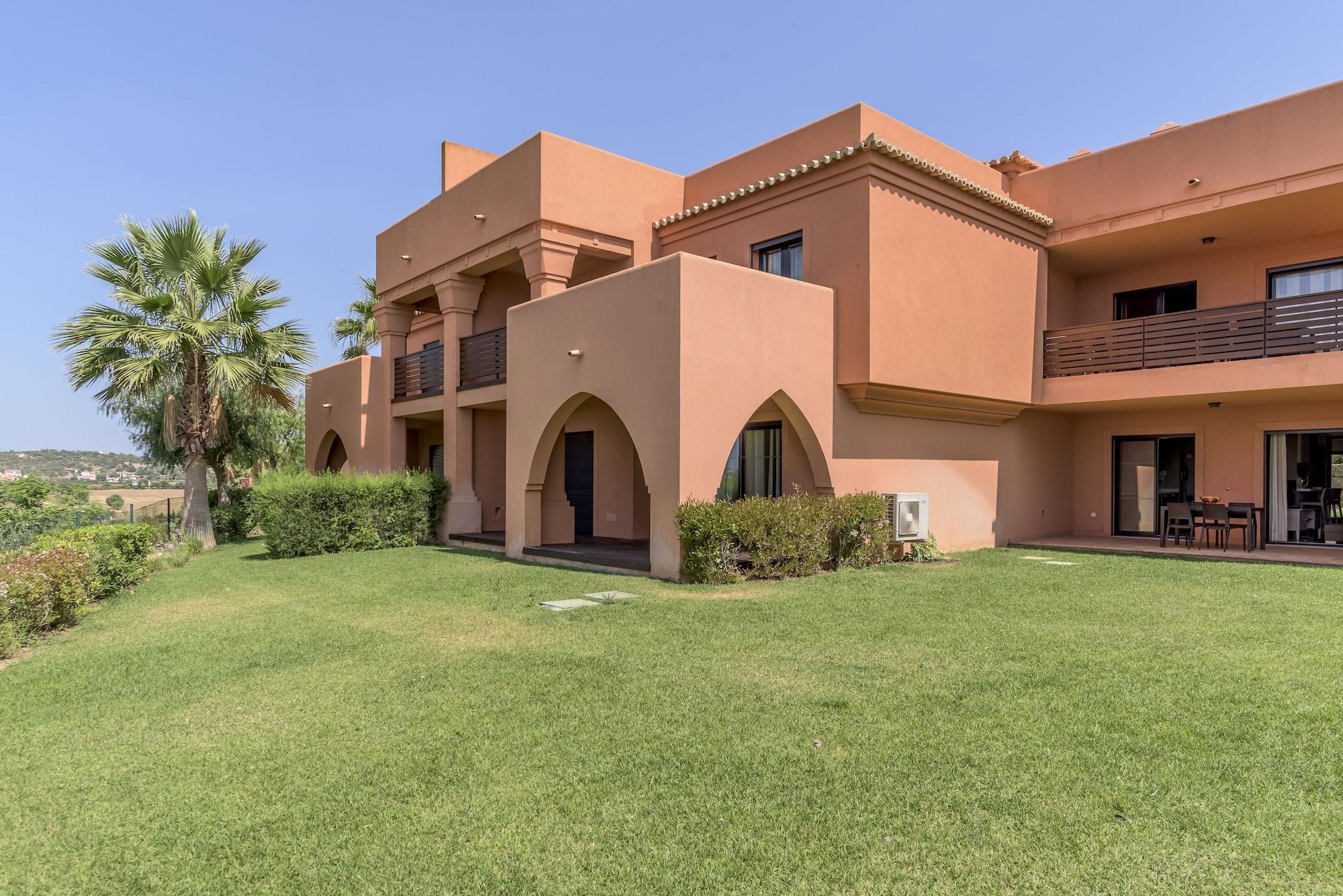 Amendoeira Golf Resort - Apartments And Villas Silves Exteriör bild