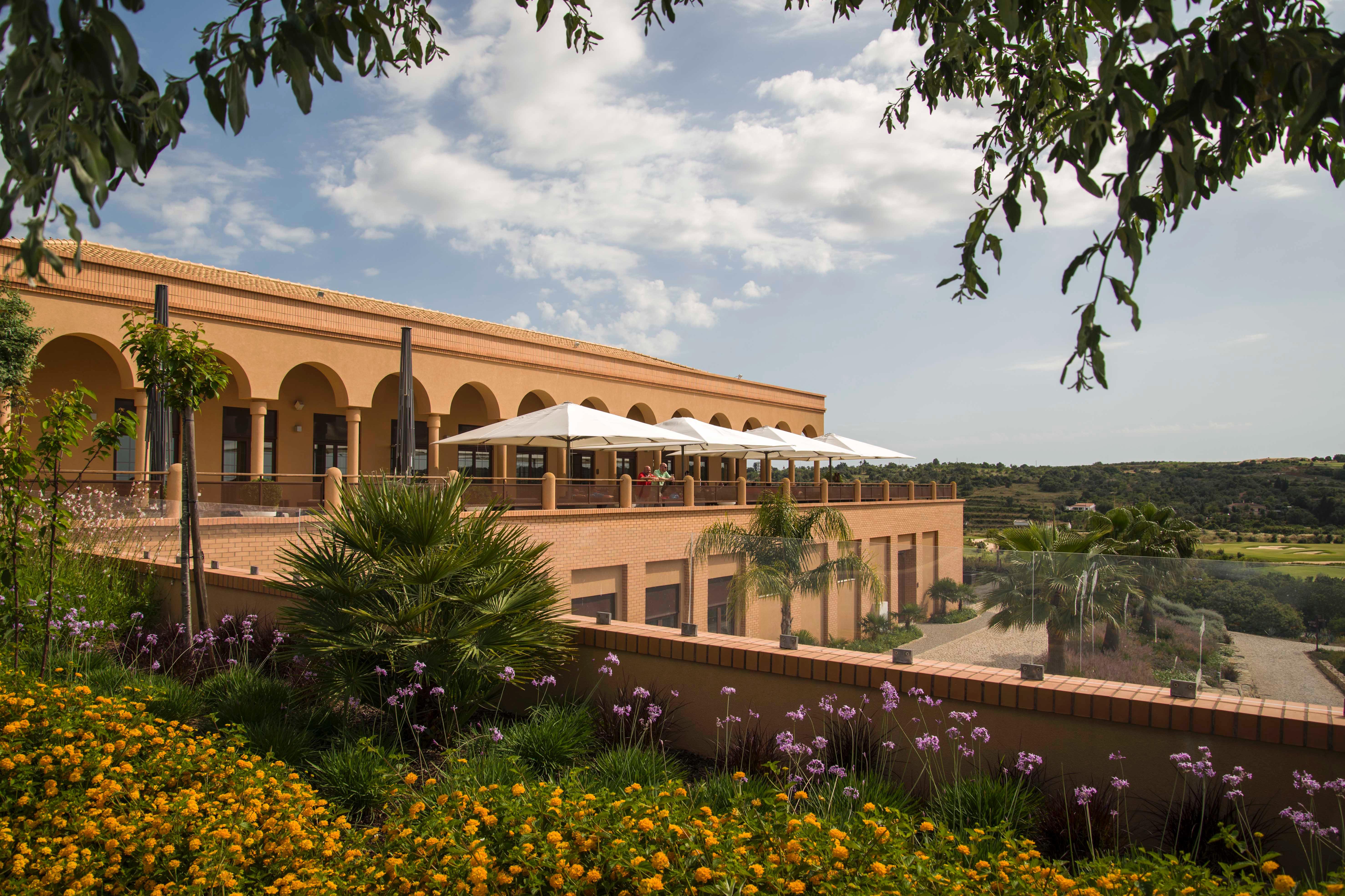Amendoeira Golf Resort - Apartments And Villas Silves Exteriör bild